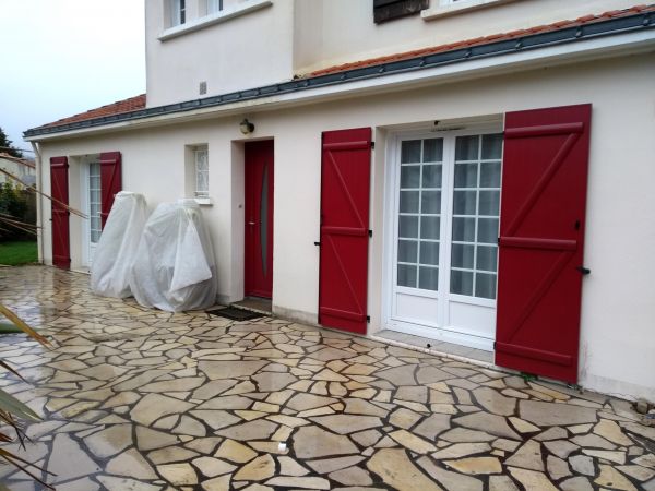 installation-pose-renovation-volets-menuiserie-marionneau-vallet-44-111B269C47-7466-49EB-4C0C-2CA70185E5A9.jpg