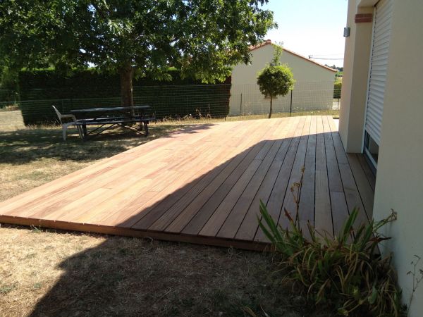 creation-pose-terrasse-bois-menuiserie-exterieure-menuiserie-marionneau-vallet-loroux-bottereau-nantes-44-2025-18B921DDB-1567-6978-0F28-858AD12D0B1A.jpg